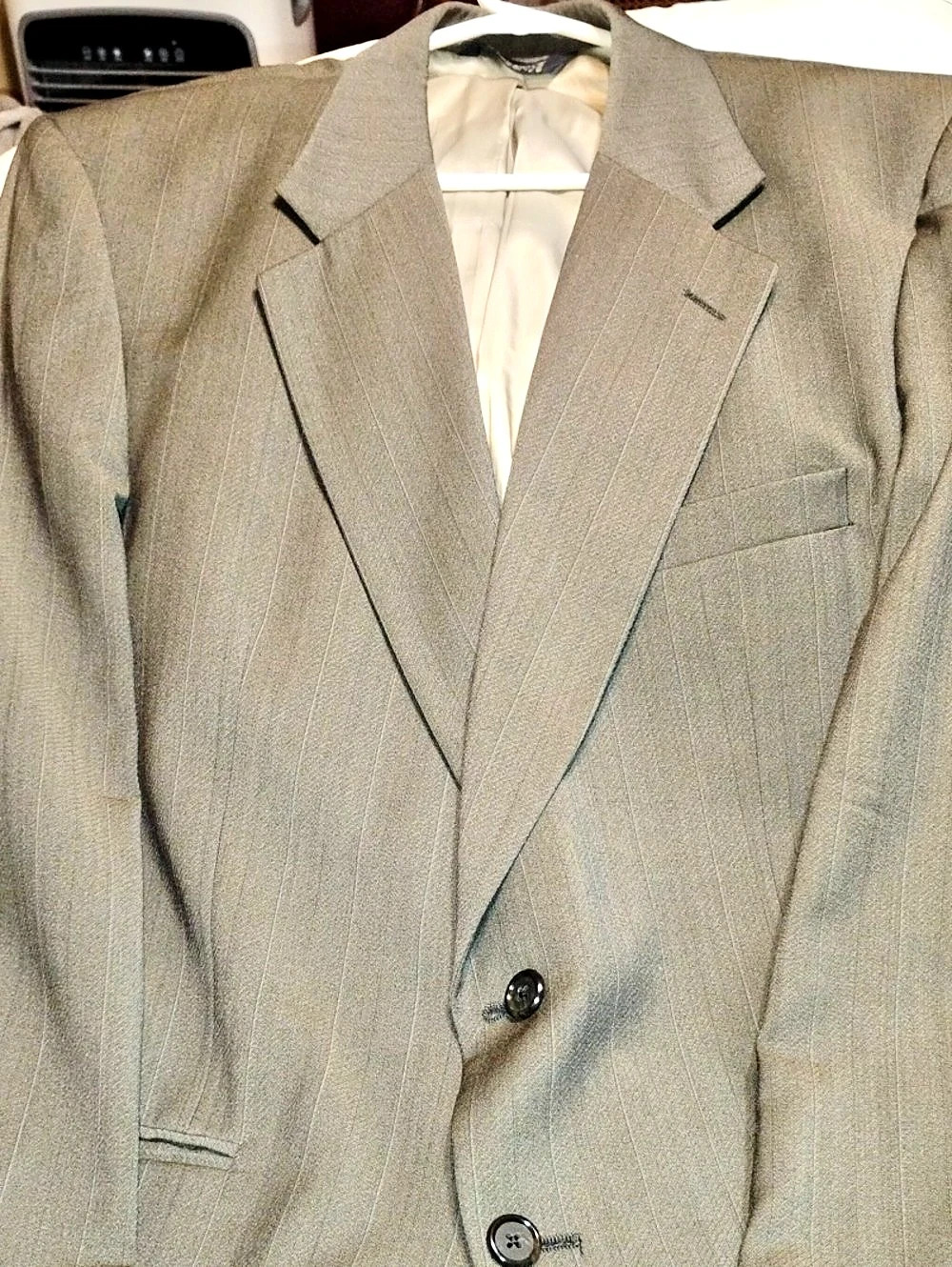 Burberrys Men's Wool Striped Sport Coat in Brown Like New